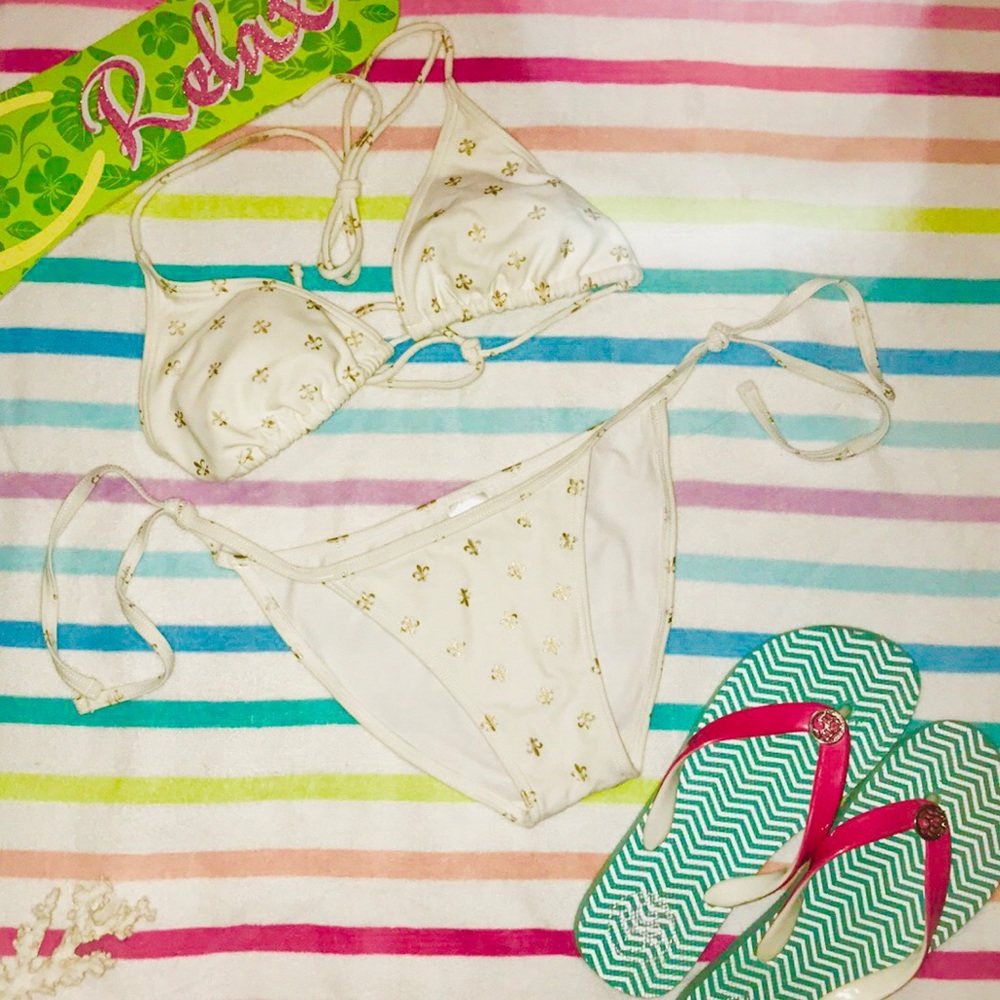 📍MARKDOWN📍🔆ISLAND WEAR 🔆 Bathing Suit - Picture 3 of 6